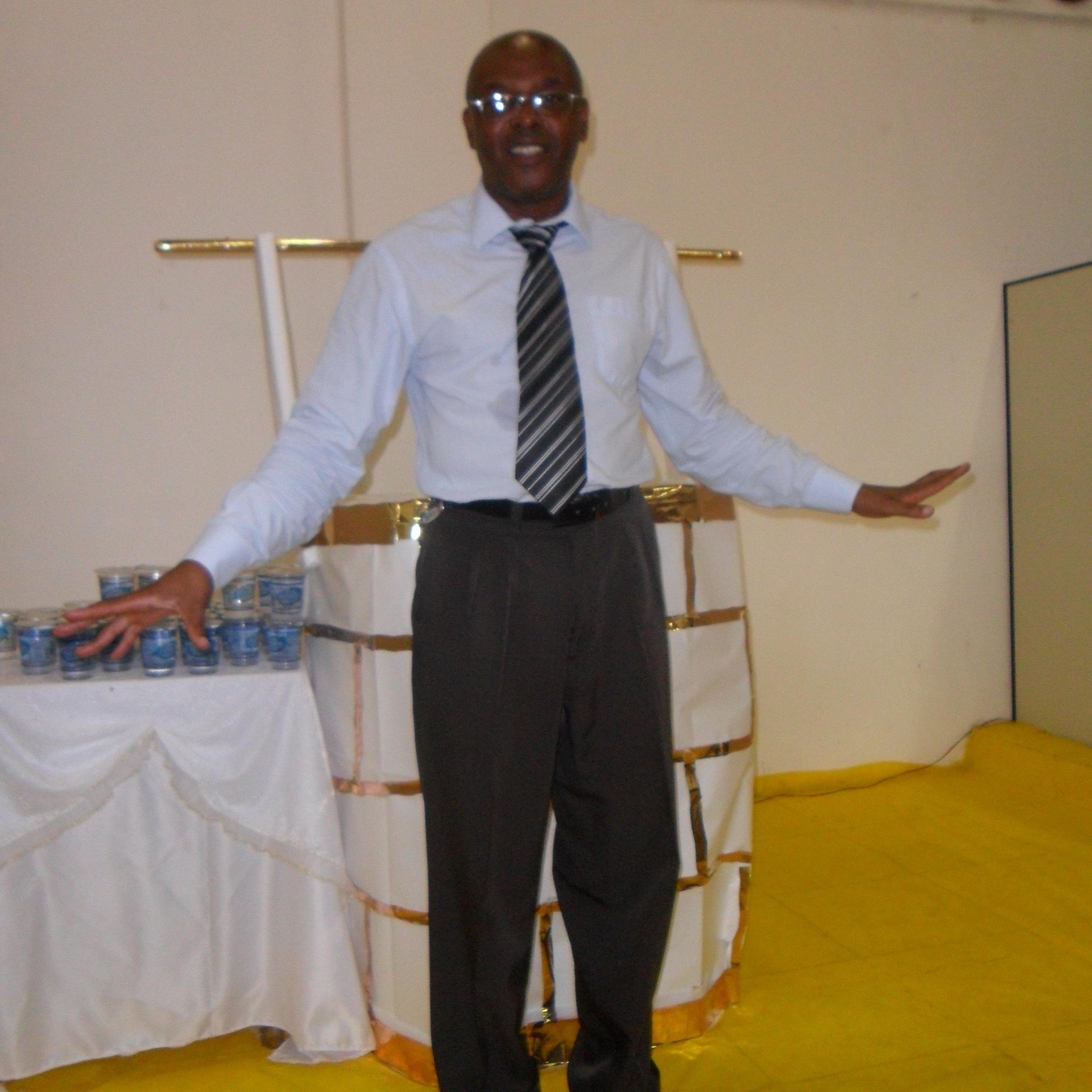 SOU PASTOR SE VOCÊ PRECISAR DE AJUDA ESPIRITUAL ESTOU A DISPOSIÇÃO
