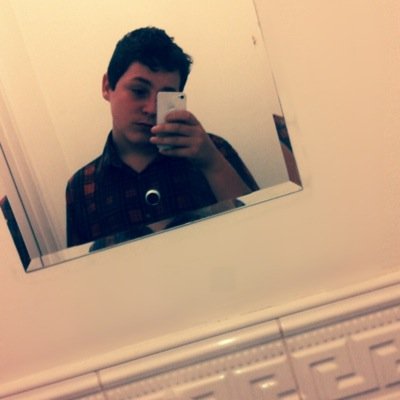 Follow @internetIoser or ill unfollow :)