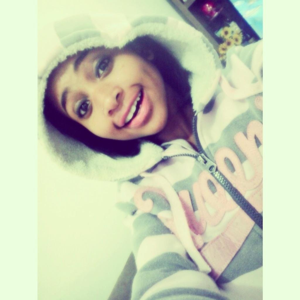 Eu sei Que a vida vai ser bonita & com o tempo eu volto a sorrir ❤