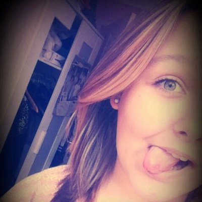 Aspiring Songwriter|In a band with @_MissKelsea_ &. @_MissGe0rgia_ |Where words fail music speaks| @_MissAttitude_