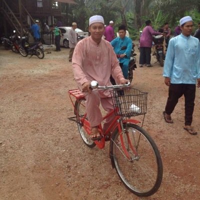 RosleeTarmizi's profile picture. 