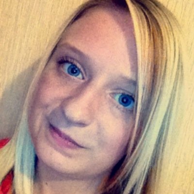 saraneville96's profile picture. Snapchat: snevillee 
Insta: saranevillee Get addin!