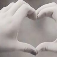 Monali48's profile picture. 