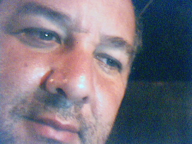 Sou  radioamador , professor, aposentado