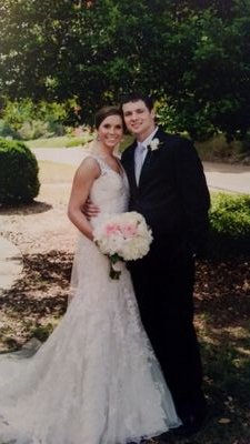 Wife to my sweet Roby!  
Nurse at LeBonheur children's hospital- 
I love God with all my heart and am living life to its fullest!
Choose to live life Happy