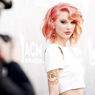 taylor alison swift • 18 • bisex