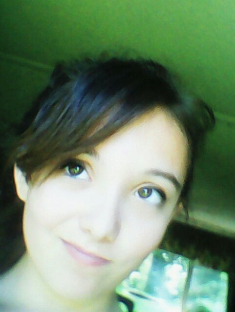 raina7964's profile picture. I'm 12 years old, I love animals. I love to sing and I love to make people laugh......dat it :-)