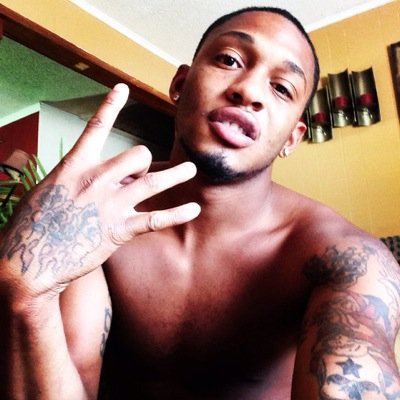 Im ThaT NIGGA Im ThaT NIGGA...Budweiser Is My SHYT‼️✊ Weezy Cain Be The Name..8⃣7⃣0⃣ Bound..