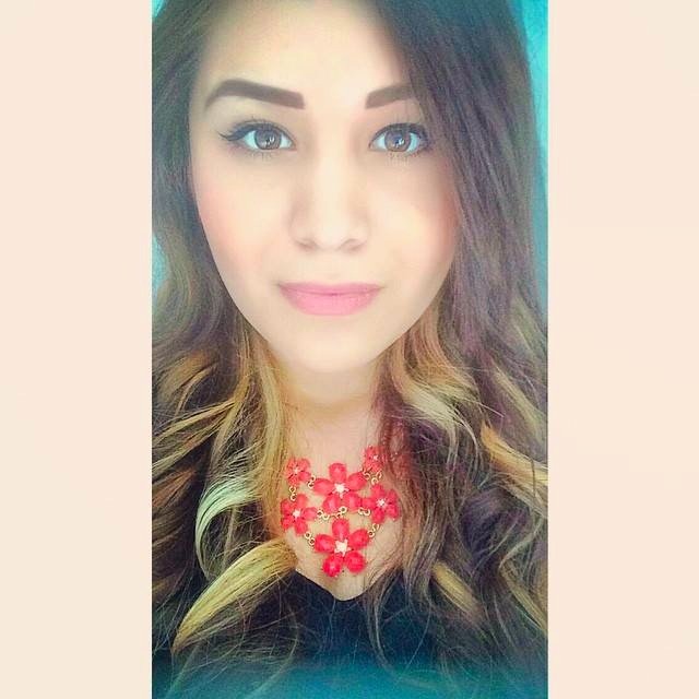 musicmakesmeee's profile picture. Be happy & live a little