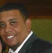 Analista pymed, padre de dos hermosas bebe. Gerente de Secuenta Srl. amante de la verdad y la justicia en todas sus variante. Dirigent del partido Moda.