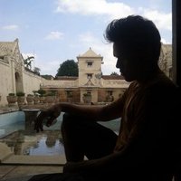 I'm Christian, you? (@new_creezt) 's Twitter Profile