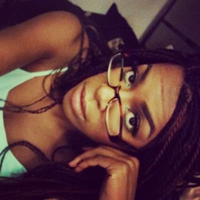 queenofherself's profile picture. no definition available.