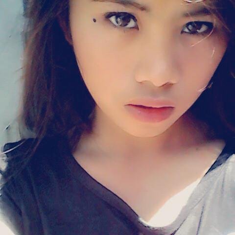 Live every moment, Laugh everyday,Love every words.....