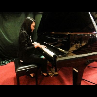 dinarsifa's profile picture. 