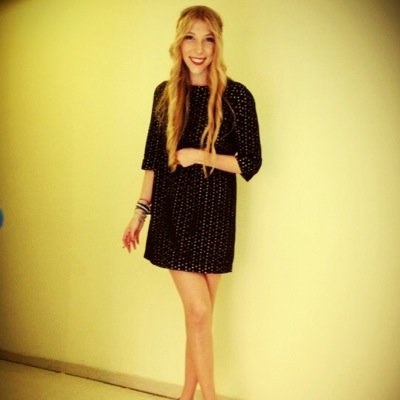 pamconqeso's profile picture. Trabajadora social, monitora social, enamorada de lo social, mi madre siempre me dijo que era muy sociable, de mayor quiero ser robot.