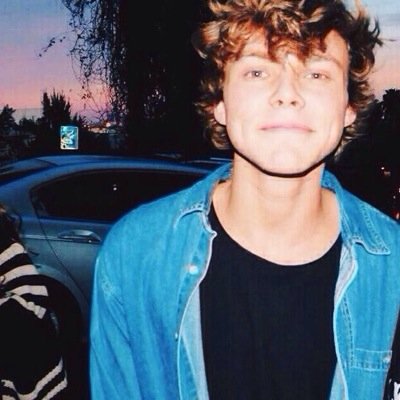 ashton wants another slice