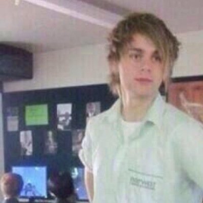 follow @poopwifi and ask for a dm to 3/4 + band, i always do this all the time :) Goodluck never give up or ill punch u on da head