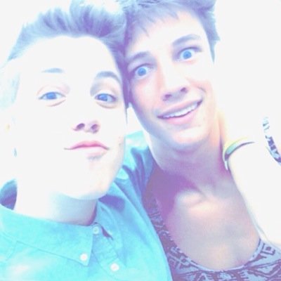 pandaashh's profile picture. Bands and Shit