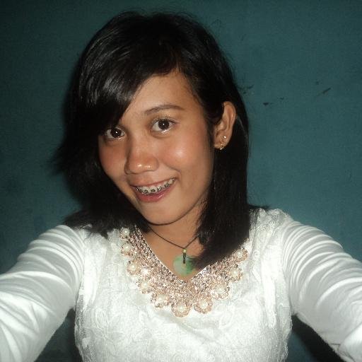 Elisabeth_line's profile picture. Belieber~ELF
Ilovemymom3
Jesuskristus