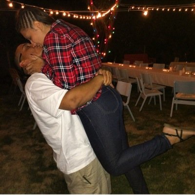 21 | UCLA - ΑΓΔ | Country music & baseball enthusiast.