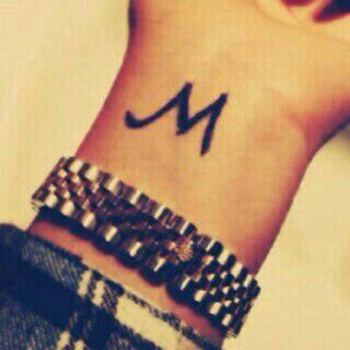 ‏‏ليس كُل مآ اكتبـہ  !! :/ . .  دائماً حكـآيـه عن واقعي   * { إنمآ هي (ڳِلمـات) راقت لي      وقد يحتآجهآ غـيّرِيْ } ..   