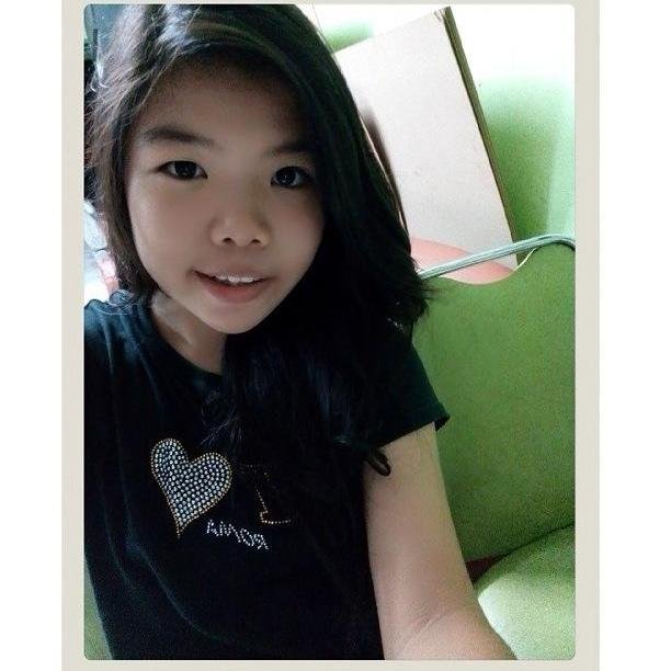 instagram, line, ask.fm : @sally_patricia :)