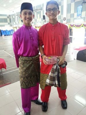 Hye :3 qberianss 16