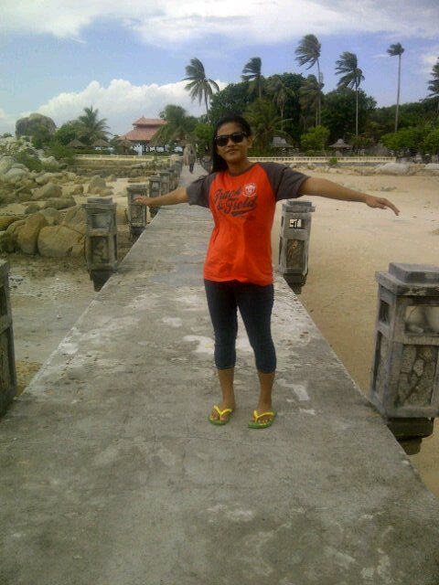 Waktu Y̶̲̥̅̊a̶̲̥̅̊n̶̲̥̅̊g̶̲̅ digunakan bersama keluarga adalah berharga setiap detiknya