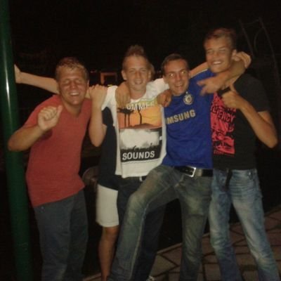 Amerongen; Feyenoord; Roc A12; Appp vraag maar; snap: @gijsvlx; insta: @gijsvanlaar
