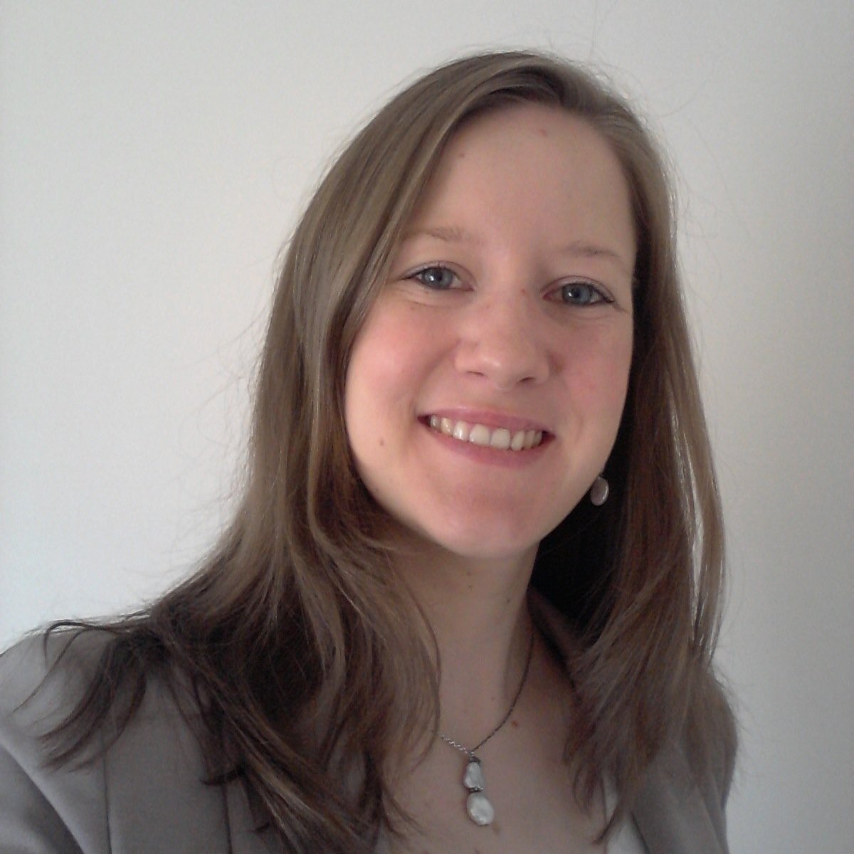 HDumSej's profile picture. Chef de projet éditorial #print #web chez @unieditions. Ex @all_contents. Tweets sur #communication #digital #media