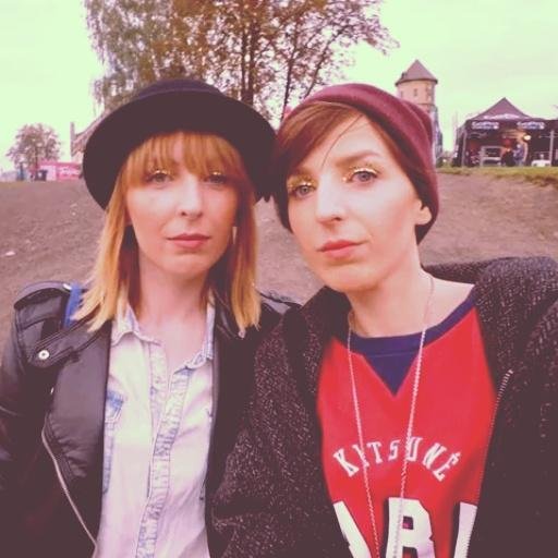 TwinFlamesBlog's profile picture. Twin sisters who love music, fashion and festivals. Check out our blog for news, videos, reviews and more! Contact: twinflamesblog@gmail.com