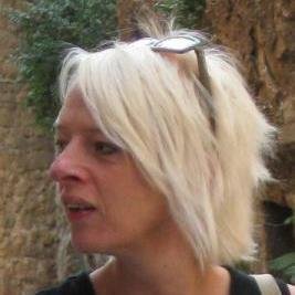 sandretty's profile picture. Marketeer en communicatie-adviseur en al jaren in het bezit van een goed humeur