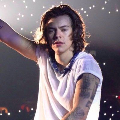 hiiii can you please follow @harrywhora thaaaanks. xx