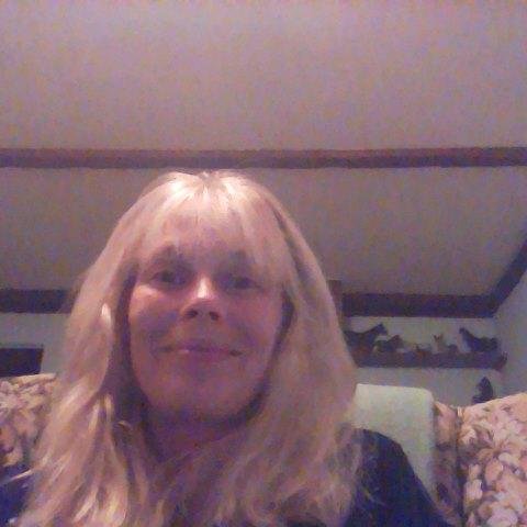 tamperfect72's profile picture. 