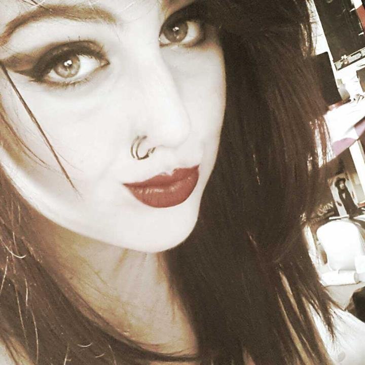 I'm easy going, band chats please?:D