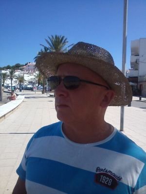 lesinfrance's profile picture. Loves 1874Northwich, Birtwistles pies, Indian, Chinese, Being in Spain, Rachael Riley still