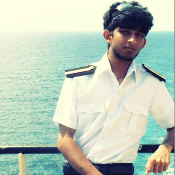 dc_amarathunga's profile picture. 