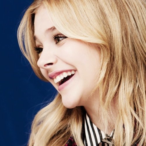 Live life to the fullest and never back down. Live.Laugh.Love xxxx Personal Account. Official Twitter: @ChloeGMoretz