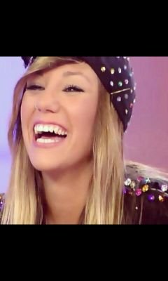 Cf de Steisy.Tienes todo mi apoyo.  @Angelvico88 esta  destinado para ti❤