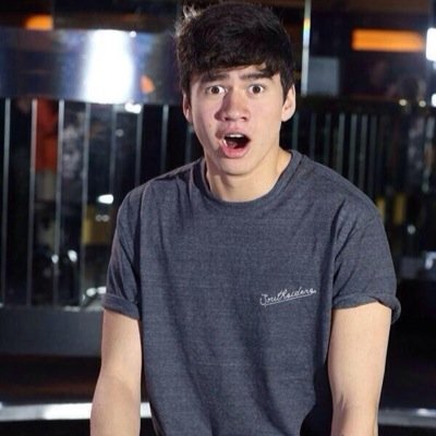 follow my main account @stevee5sos