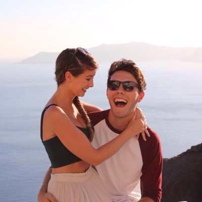 Like who doesnt ship zalfie ?¿