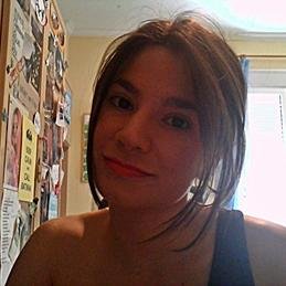 Graduada en Comunicación Audiovisual. Noctámbula. Jaeger en paro. Belicista sentimental. Rebelde desfasada. Catadora de galletas. Seriéfila. #SonsOfAnarchy fan.