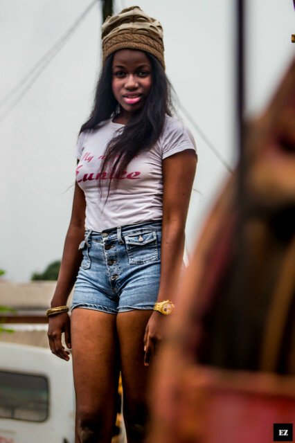 Facebook: eunice dumiel.  
  E-mail: eunicemoupigha@gmail.com