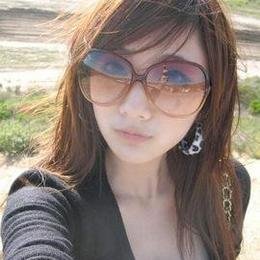 qinyueer96's profile picture. 