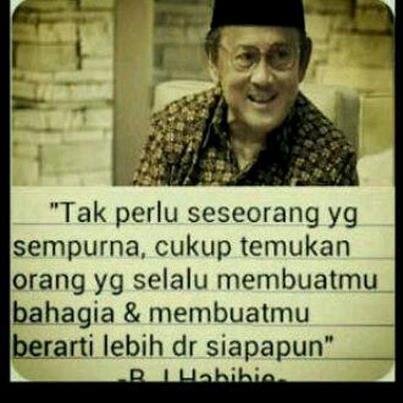 galerymoment's profile picture. 