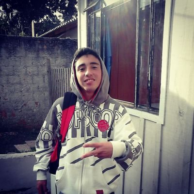 whats: 96249162