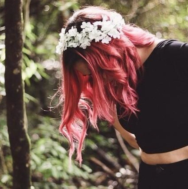 JLaw0095's profile picture. Smile, you sweet, beautiful thing. Life's too short to care about what other people think, so do what makes you happy. Walkin on Colorado Sunshine ☀ Cor 13