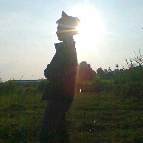 Fajal_Ayyubi's profile picture. my favorite part is dark while you're is morning if loving you not right i dont care cause it's so amazyng