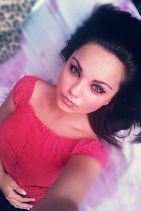 ShadyyBabyy's profile picture. I'm all about art, music, fashion and sports.