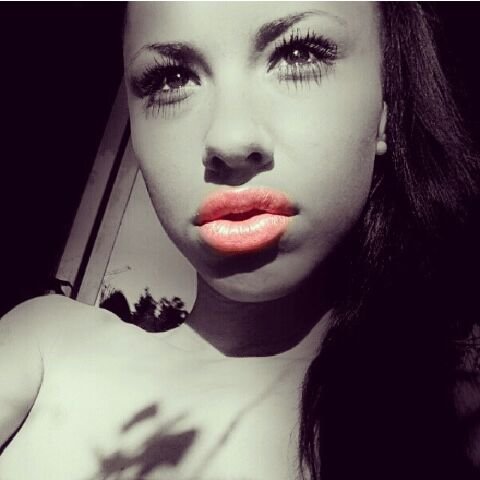 ~SENTIMIENTO ELEGANCIA & MALDAD~//Instagram:karlacastyllo//